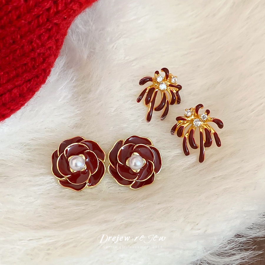 เดรช สีแดงเคลือบดอกไม้ต่างหูมุกผู้หญิงการออกแบบกรอบสีทองแฟชั่นทุกวันหรูหราอินเทรนด์อุปกรณ์เสริมเครื่องประดับสไตล์ - รูปที่ 4