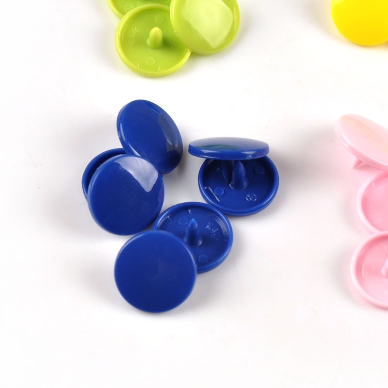 ปุ่มพลาสติกหลากสี 12.4 มม., สำหรับงานเย็บผ้าและประดับตกแต่ง พร้อมขาย 20 ชิ้น CP2176 - รูปที่ 2