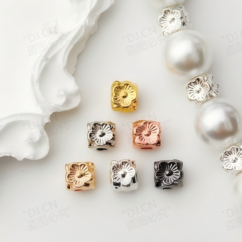 ADJ1216 [สีเดียวกว่า 100 ชิ้นรับ 30 ชิ้นฟรี] 14K Gold สี Retention Square ลูกปัด 4 มม.ดอกไม้หลายเหลี