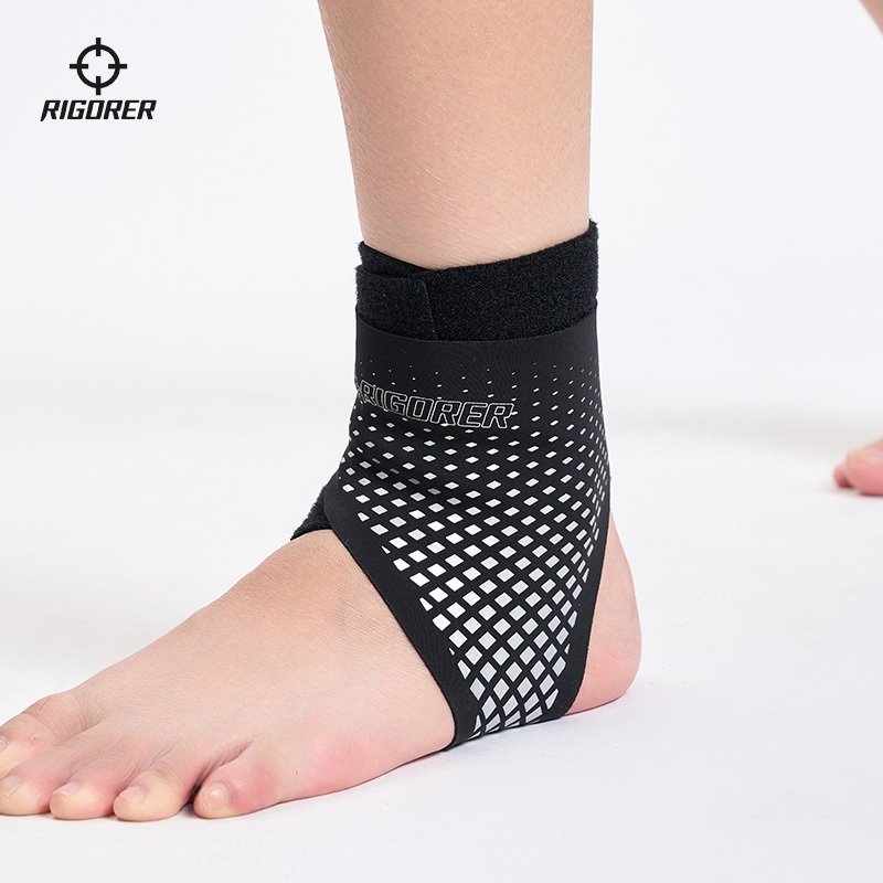 Ricorer Anti-leg Professional สำหรับบาสเกตบอลและฟุตบอล ช่วยป้องกันข้อศอกและเข่า