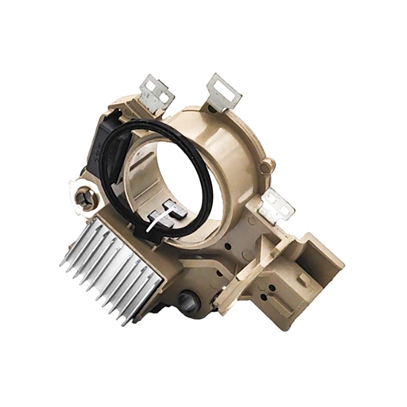 Auto denki ic เครื่องควบคุมแรงดันไฟฟ้าไดชาร์จ 12v 13601100 / 06-014 สําหรับ RTR8040 162701 ARM3757PE