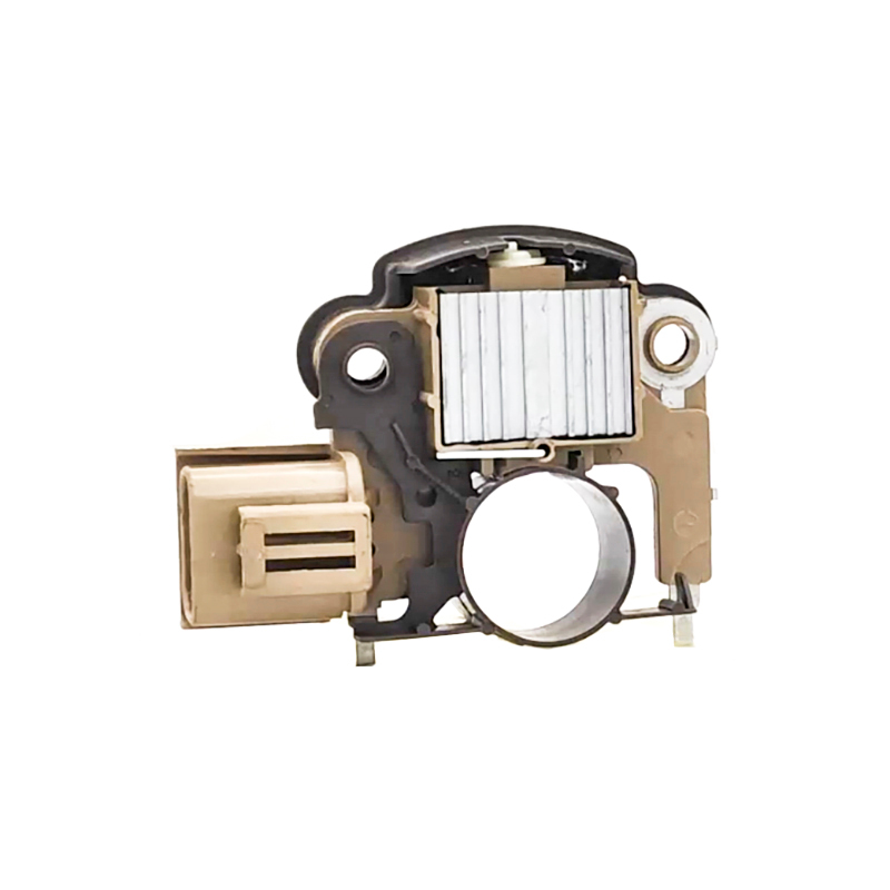 Auto denki ic เครื่องควบคุมแรงดันไฟฟ้าไดชาร์จ 12v 13602400 / 06-041 สําหรับ สูงสุด2009103 สูงสุด2009