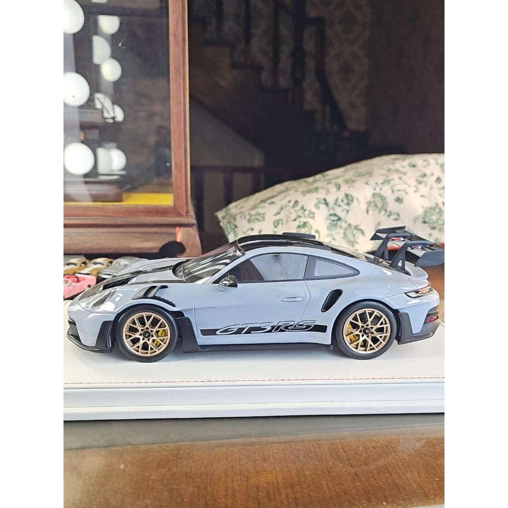 AI MODEL Porsche 1992 GT3RS Limited Edition จําลองเรซิ่นโมเดลรถคอลเลกชันเครื่องประดับ 1 18