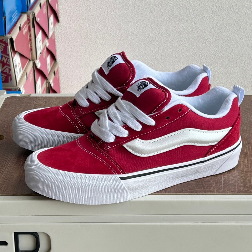 Vans knu skool รองเท้าบอร์ดลําลองตัดต่ําสีแดงและสีขาว
