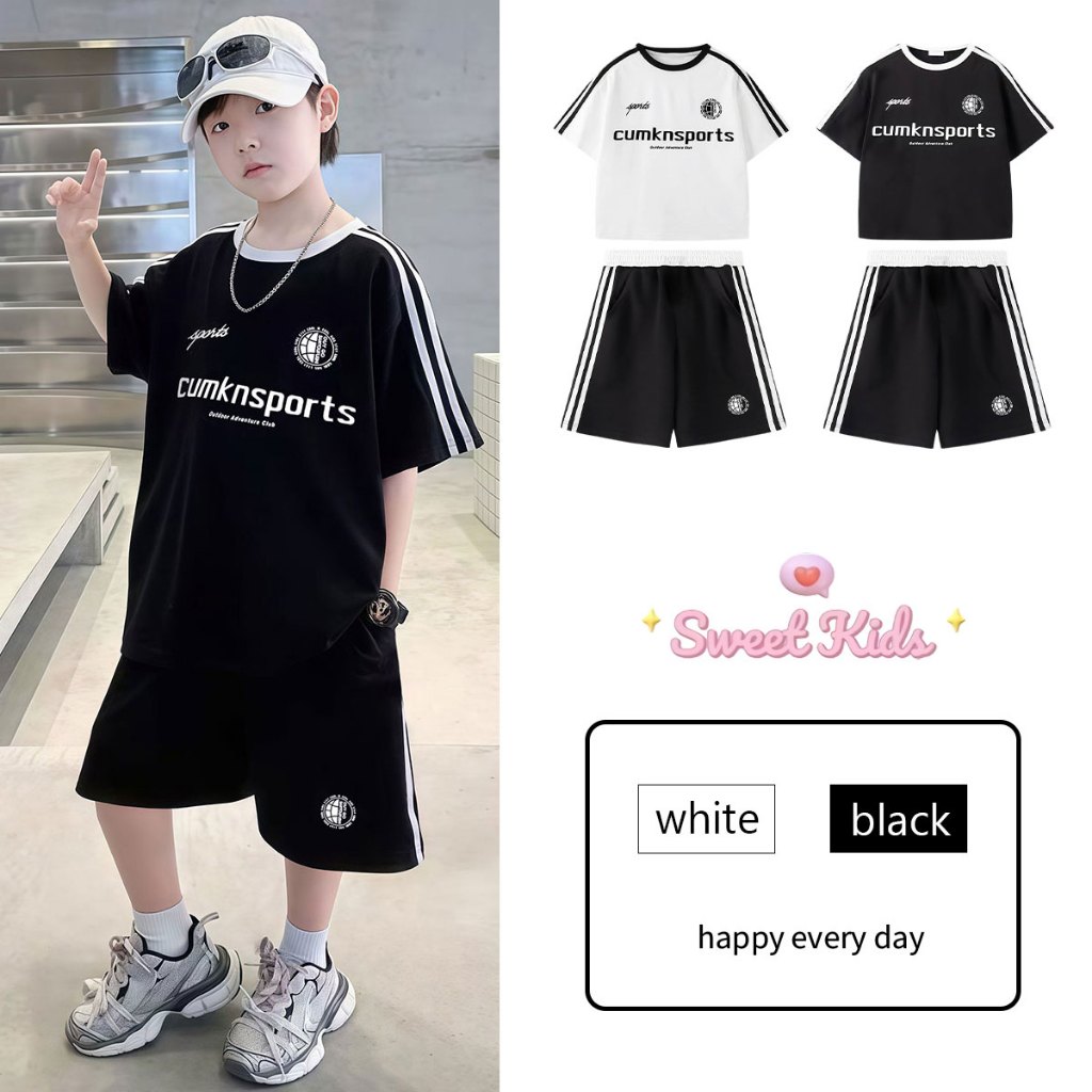 SweetKids พร้อมส่งจากกทม🌸ชุดสูทเด็กผู้ชาย🍓ชุดเซ็ทเด็กฤดูร้อน เสื้อแขนสั้นกางเกงขาสั้น ลำลองกีฬา 2ชิ้น พิมพ์ลายตัวอักษรแฟชั่นสไตล์อเมริกัน