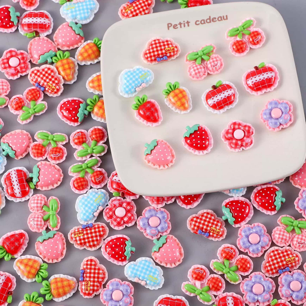 10ชิ้น/ถุง สีสันหลากหลายของตาหมากลูกแก้วเชอร์รี่และสตรอเบอร์รี่ เครื่องประดับผมเด็กแบบกิ๊บ