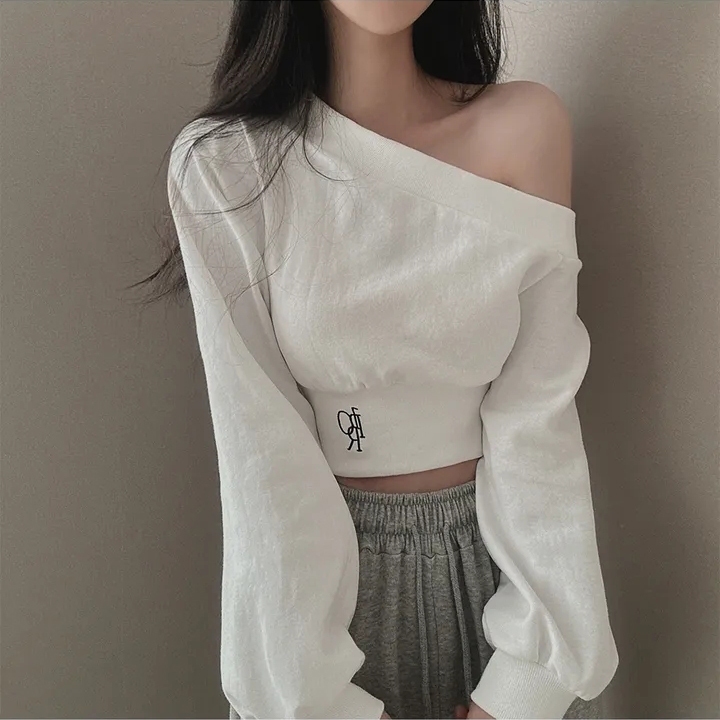 เสื้อสเวตเตอร์แขนยาวสไตล์เกาหลีคอปกเฉียงไม่สม่ําเสมอดีไซน์เปิดไหล่และเอวหยิกให้ดูผอมเพรียว