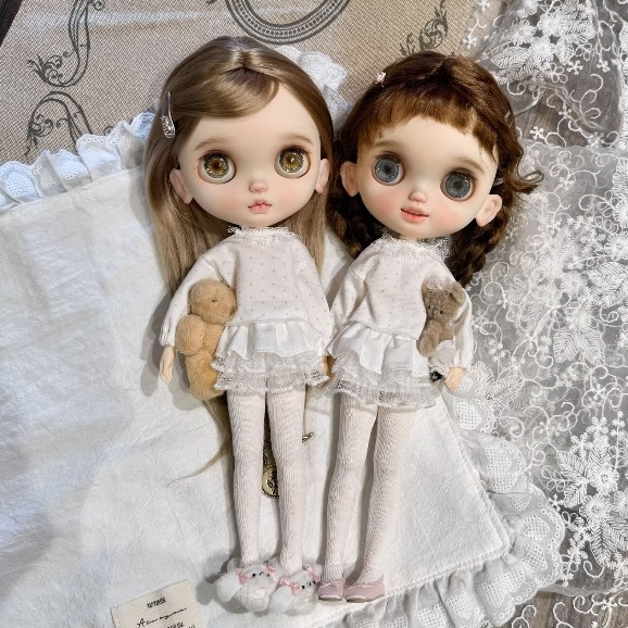 Blythe Little Ragdoll Clothes ob24 กระโปรงเค้กด้านบนสีชมพูสีฟ้าเสื้อผ้าเด็กทํามือ