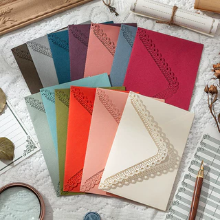 Exqusite Hollow Lace Envelopes Western สไตล์การ์ดเชิญปกซองจดหมายสําหรับตัวอักษรของขวัญปีใหม่ห่อกระเป๋างานแต่งงานโปสการ์ดเงินสดเงินซองจดหมาย