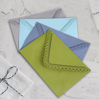 Exqusite Hollow Lace Envelopes Western สไตล์การ์ดเชิญปกซองจดหมายสําหรับตัวอักษรของขวัญปีใหม่ห่อกระเป๋างานแต่งงานโปสการ์ดเงินสดเงินซองจดหมาย
