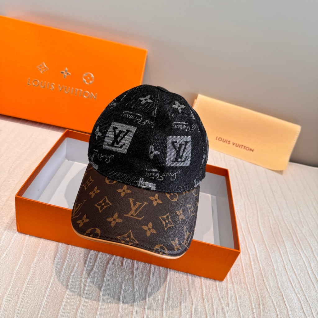 หมวกเบสบอล LV1 Retro Logo