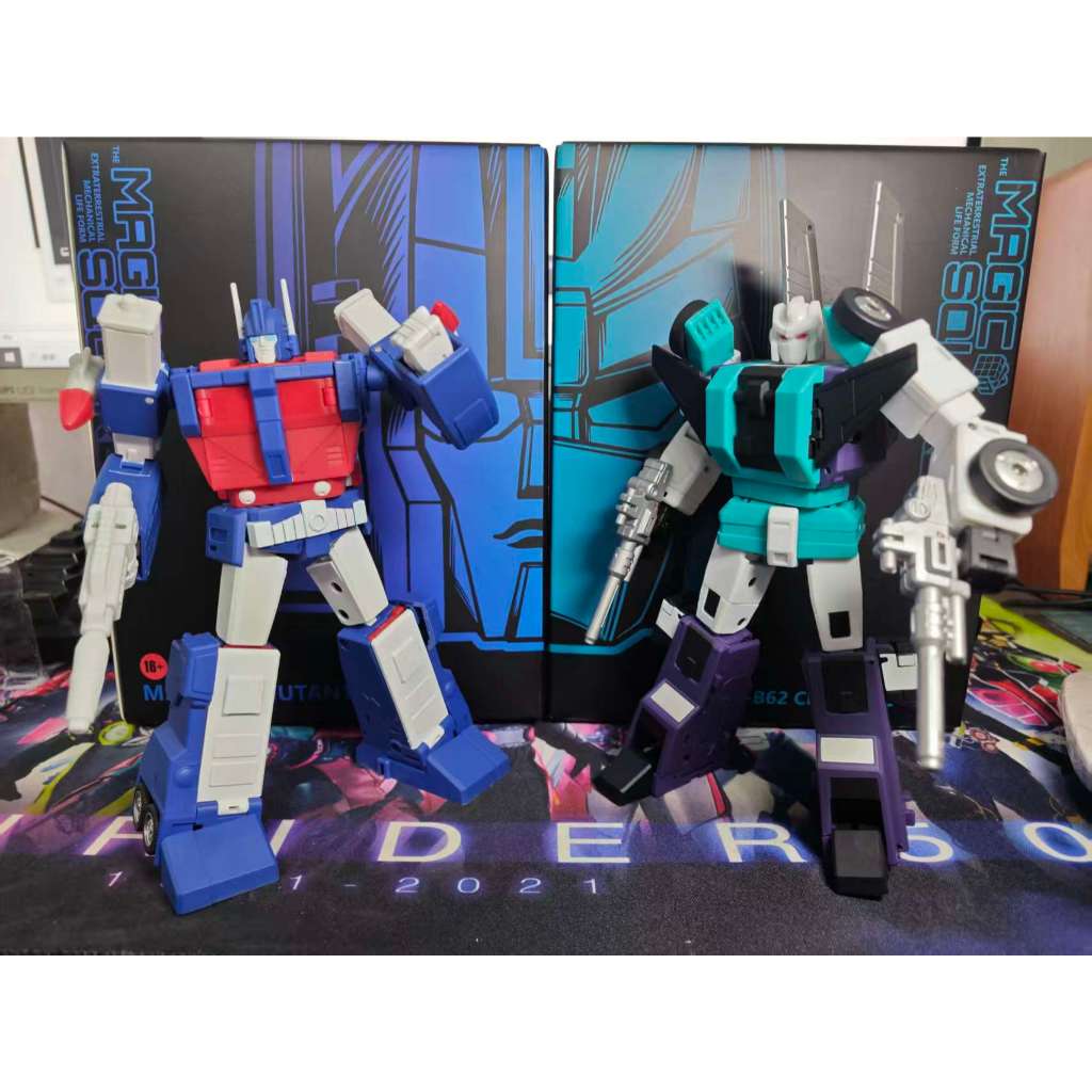 ในสต็อก Magic Square MS ของเล่น B61 Ultra Magnus B62 Sixshot 13 ซม.คอลเลกชันAction Figure