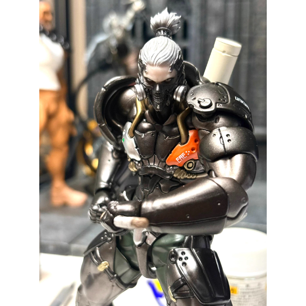 DL Purger Onkwavar (หรือชื่อชาวเขาเฉพาะถ้า "Garage Kit) มีการแปลอย่างแม่นยํา) การปรับเปลี่ยนหัวน้ําแ