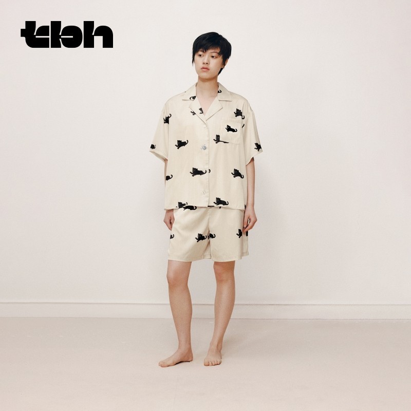 【ลด 20% กดติดตามรับโค้ด】tbh Urban Jungle ผ้าแดดดาวเงา ชุดผ้าบ้าน คู่รัก สวมออกได้ ทุกฤดู ของขวัญ