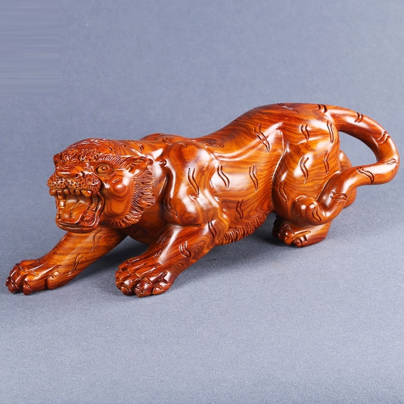 ที เครื่องประดับเสือไม้เนื้อแข็งแกะสลักงานฝีมือตกแต่งเดสก์ท็อป