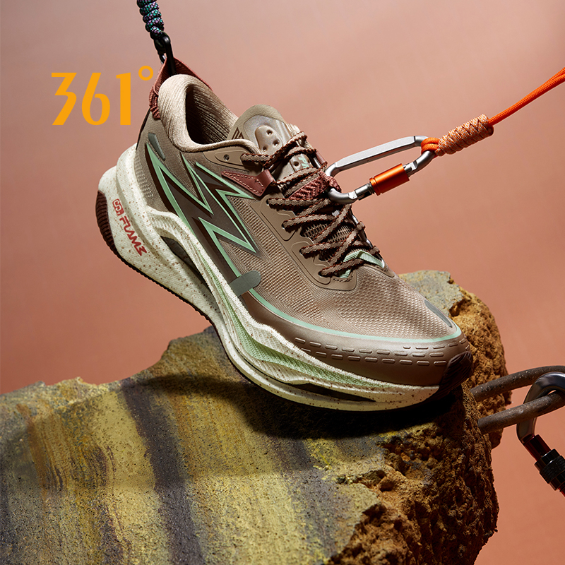 361 Degrees Flame 4x4 Men‘s ’Trail Running Shoes รองเท้าวิ่งเทรลสำหรับผู้ชาย 672442201