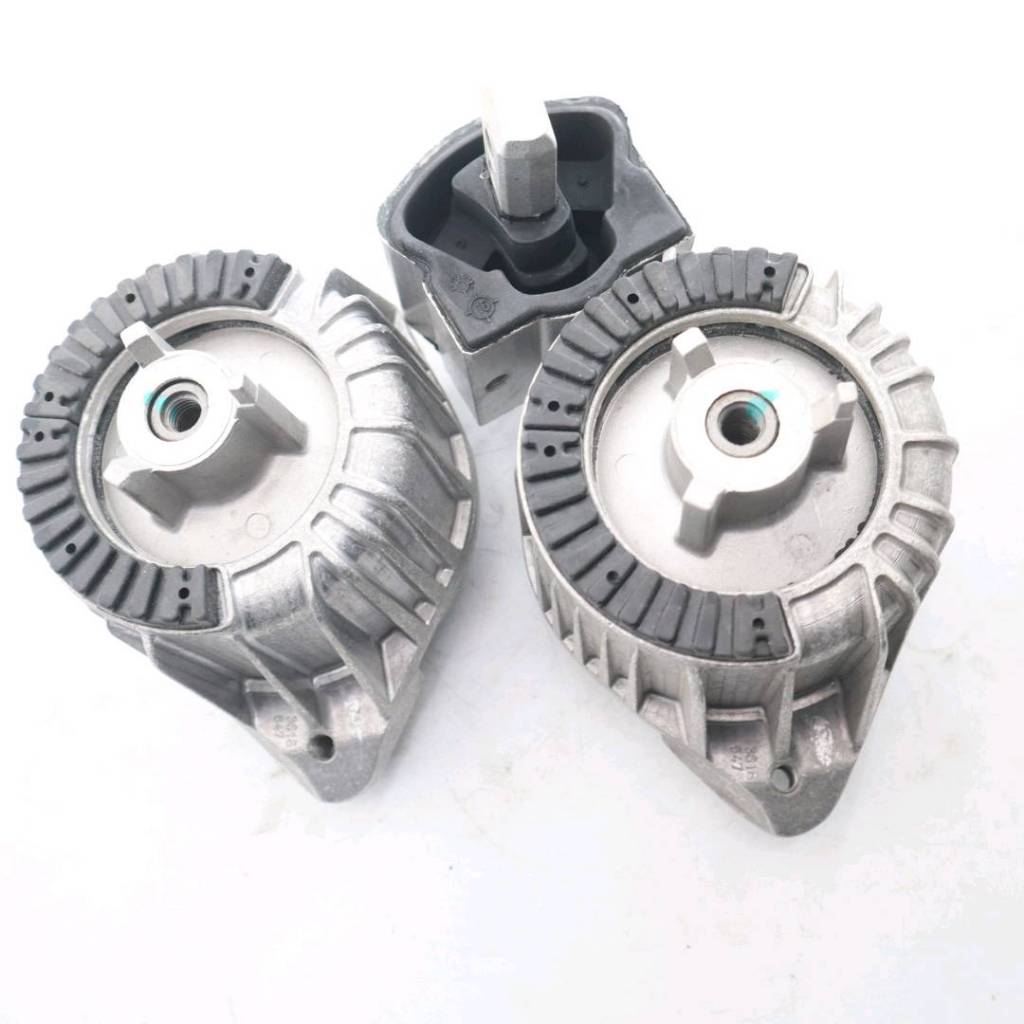 Mercedes-BENZ เบนซ์ เครื่อง M274 รุ่น W204 W212 E260 ยางรองแท่นเครื่อง ยางแท่น