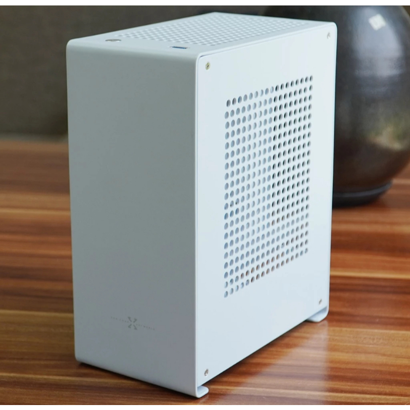 ZZAW A1P PC Desktop Mini แบบพกพา ITX คอมพิวเตอร์สนับสนุน FLEX-1U แหล่งจ่ายไฟ ITX เมนบอร์ดอลูมิเนียมข