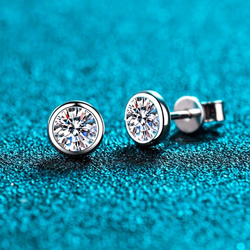 X-200 ต่างหูผู้หญิงเงินแท้ 925 0.3 กะรัต/0.5 กะรัต/1 กะรัต มอยซาไนต์ * 2 (มีใบรับรอง)