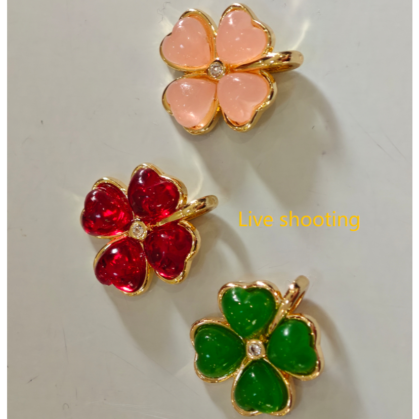 จี้และสร้อยข้อมือ DIY สไตล์ 14K ทองแดงเคลือบทอง พลอยตาแมวและใบโคลเวอร์สี่แฉก เหมาะสำหรับทำเครื่องประดับ
