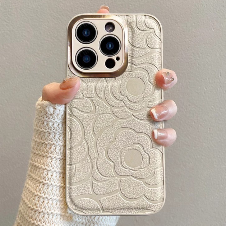 เคสโทรศัพท์ลายดอกคาเมลเลียหรูหรากับวงแหวนเลนส์โลหะ เหมาะกับ iPhone 17 16 11 15 12 13 14 Pro Max Plus Air หนังนุ่ม ป้องกันการกระแทก ฝาหลังพร้อมขอบนุ่ม ดีไซน์สวยงาม
