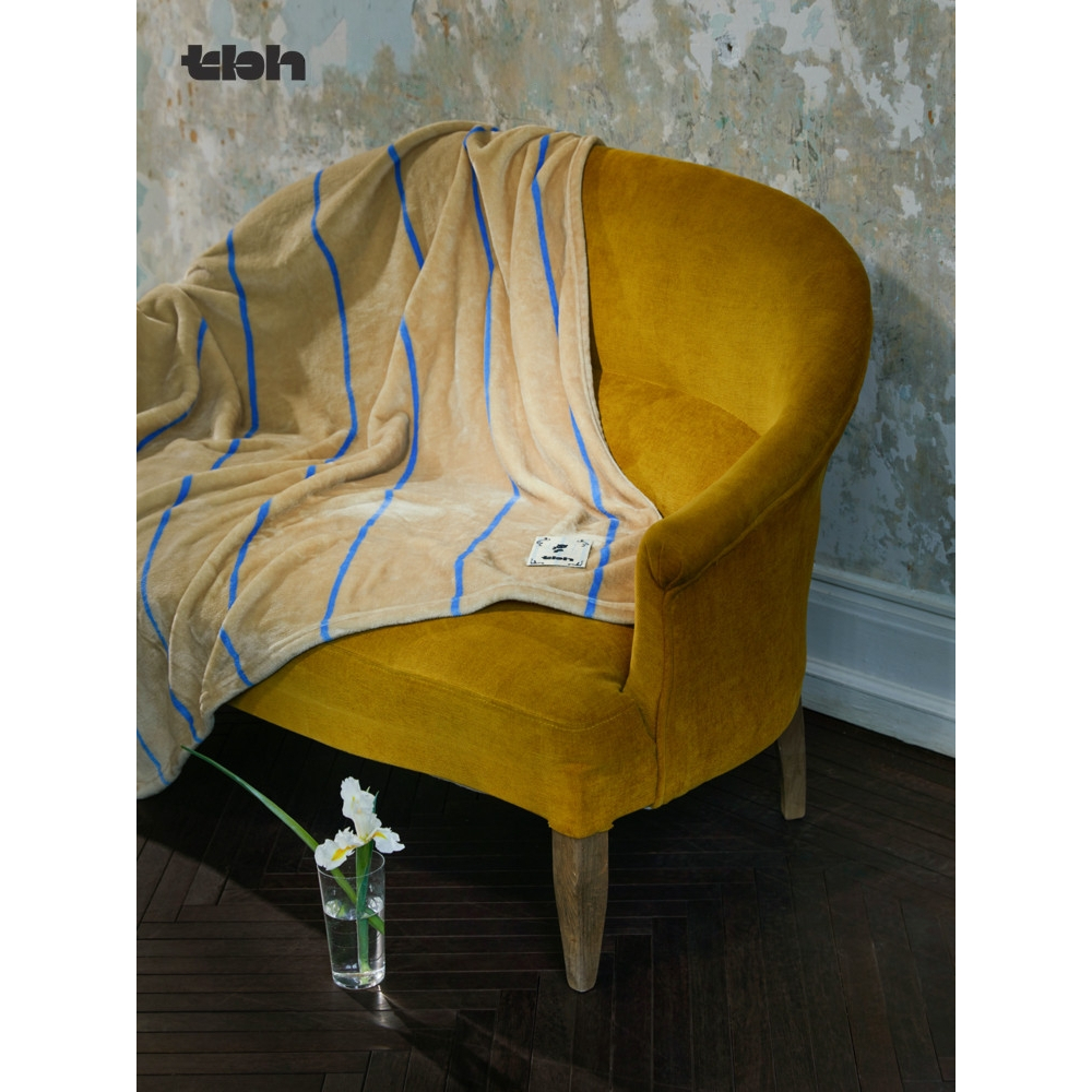 【ลด 20% กดติดตามรับโค้ด】tbh Urban Jungle เหมาบี ผ้าห่มฝลาน์รอง สะพาน/สำนักงาน นอนบ่าย ของขวัญ