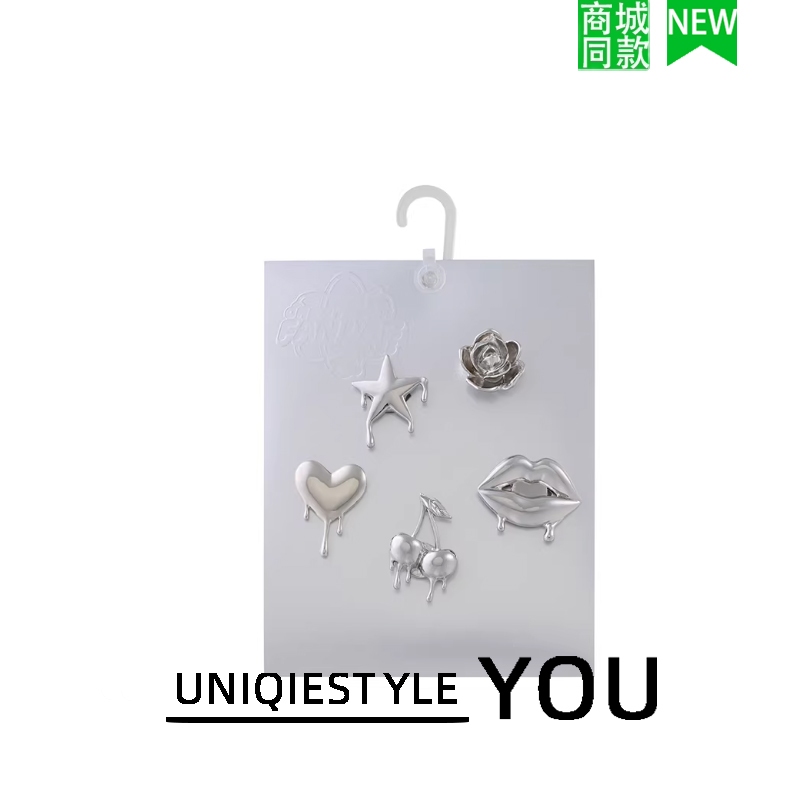 สไตล์ใหม่รองเท้าหัวเข็มขัดหลุมรองเท้าเครื่องประดับดอกไม้ ทําเอง ที่ถอดออกได้เนื้อเงินเชอร์รี่รักหัวใจ ค โครโตเบอร์ ชุด 5 ชิ้น - รูปที่ 7