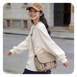 BAGSMART กระเป๋าสะพายข้าง Messenger Bag ใส่ iPad 11 นิ้ว มีหลายช่อง สายปรับได้ น้ำหนักเบา กันละอองน้ำ