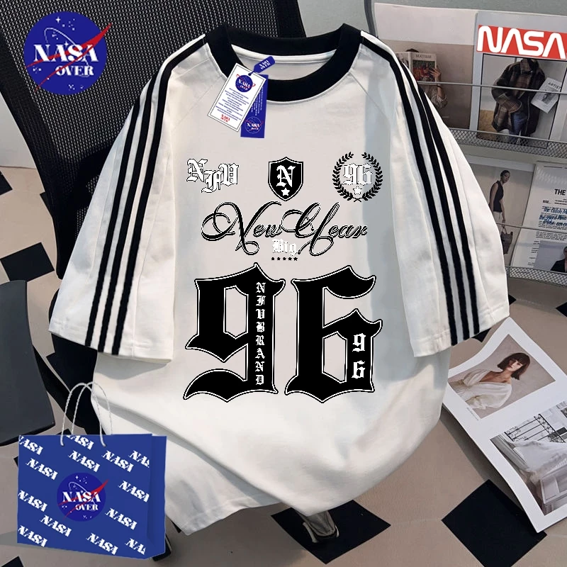 【ของพร้อมส่ง ส่งใน 24 ชั่วโมง】🔥NASAแขนสั้น ฤดูร้อน ยูนิเซ็กส์ oversized เสื้อยืดคอกลม สามแถบ เสื้อ American style สีขาว YG4794