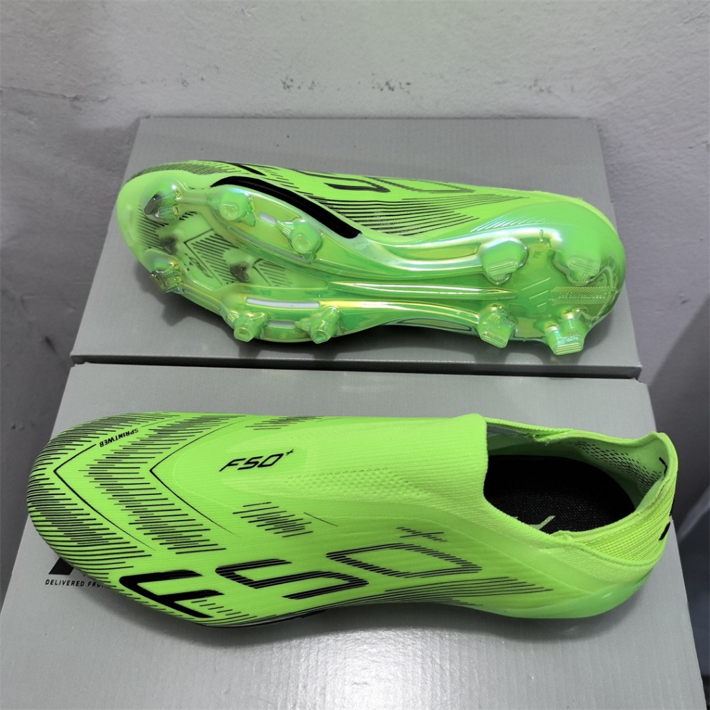รองเท้าฟุตบอล Football F50 Club ยืดหยุ่น Kinetic Stitch Tech FG สำหรับทุกเพศ ไซส์ 39-45