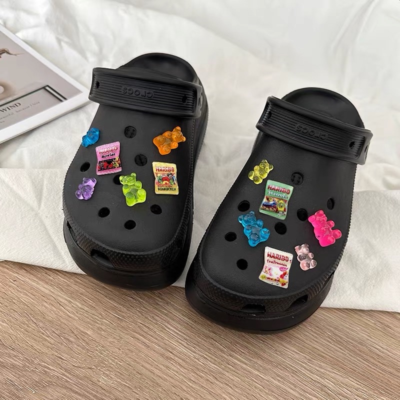 ติดประดับรองเท้า Gummy Bear แบบ DIY หัวเข็มขัดที่ถอดออกได้