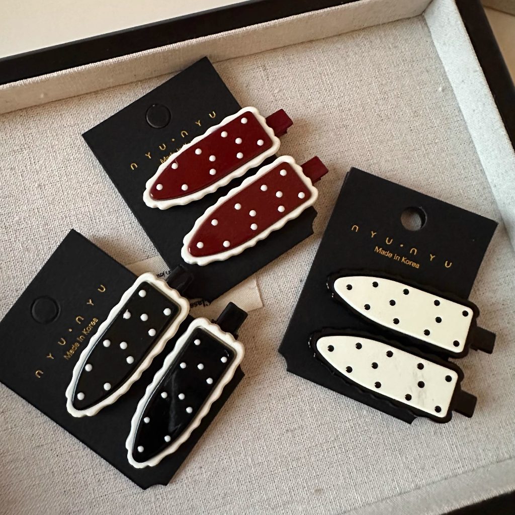 คลิปผมหน้าม้าลายจุดย้อนยุคง่ายๆ กิ๊บติดผมสำหรับสไตล์คลาสสิกที่เข้าได้กับทุกลุค - รูปที่ 3