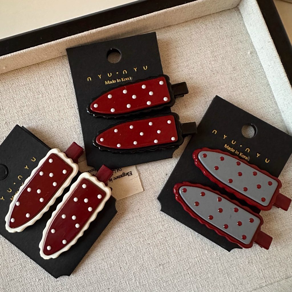 คลิปผมหน้าม้าลายจุดย้อนยุคง่ายๆ กิ๊บติดผมสำหรับสไตล์คลาสสิกที่เข้าได้กับทุกลุค - รูปที่ 4