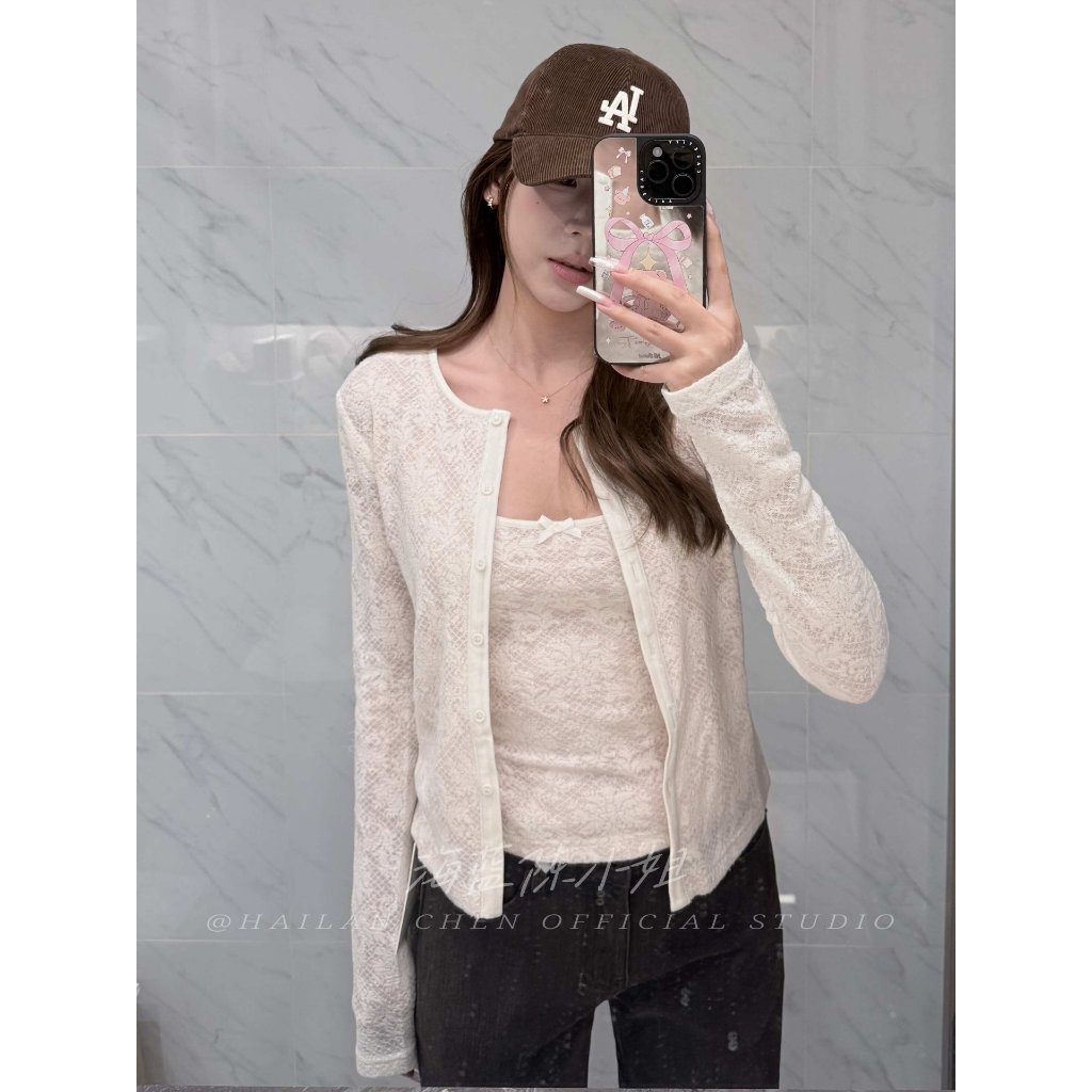 【BANKO】เวอร์ชั่นเกาหลีผู้หญิงฤดูใบไม้ผลิสไตล์ใหม่ Slim-fit Jacquard Lace Camisole + เสื้อแจ็คเก็ตคาร์ดิแกนแขนยาวสองชั้นชุดสองชิ้น