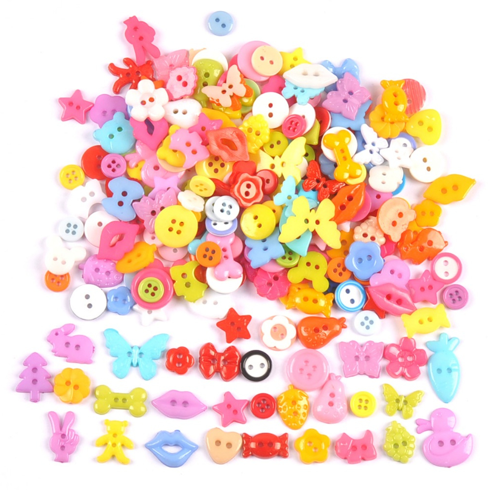 100 ชิ้นสุ่มผสมการ์ตูนย้อม Shank Flatback ปุ่มพลาสติกสําหรับเสื้อผ้าเด็กรองเท้าเย็บอุปกรณ์เสริมสมุดภาพ DIY Craft MT1895