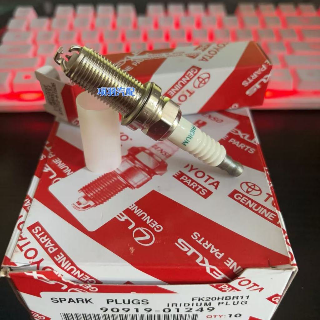 หัวเทียน 90919-01249 FK20HBR11 Camry Corolla Lexus