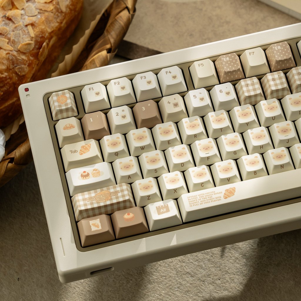 URE bakehouse Keycaps น่ารักแกะสลักด้านข้าง PBT Cherry Profile สําหรับคีย์บอร์ดแบบกลไก