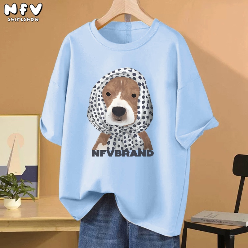 [จัดส่งตลอด 24 ชั่วโมง] NFV เสื้อยืดคอกลมแขนสั้น✨สไตล์เกาหลี oversize ผ้านิ่ม ใส่สบาย ลายน้องหมาผูกผ้าพันคอ YG565 - รูปที่ 2