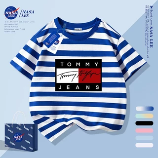 [จัดส่งในวันเดียวกัน] เสื้อยืดผ้าฝ้ายแขนสั้นสำหรับชายและหญิง ดีไซน์อาร์ตลายเซ็น