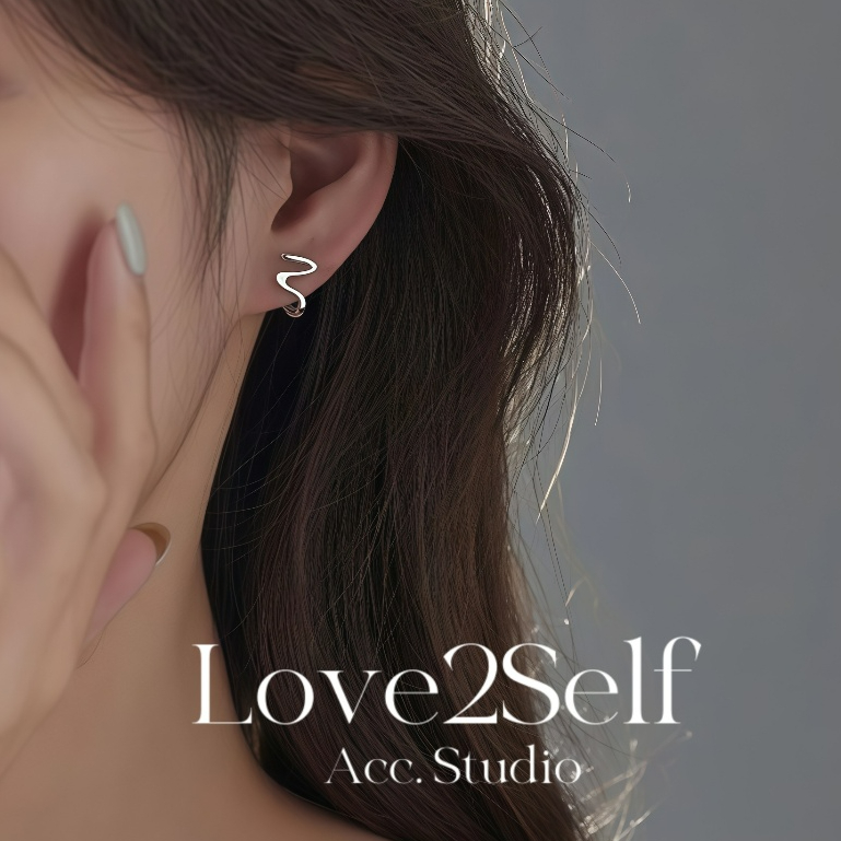 Love2Self E071 ต่างหู Wave Hoop สําหรับผู้หญิง Minimalist Geometric Modern Dainty ทุกวันสวมใส่