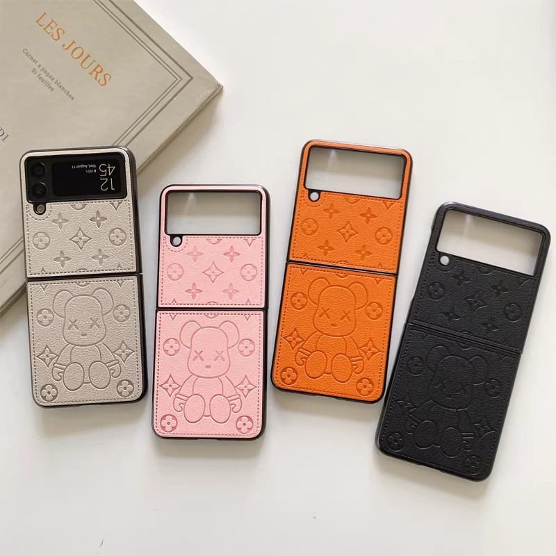 เหมาะสําหรับ Samsung z flip 3 z flip 4 z flip 5 เคสโทรศัพท์หมีน่ารักลายนูนเคสโทรศัพท์หนังบางเฉียบ zflip3 zflip4 zflip5