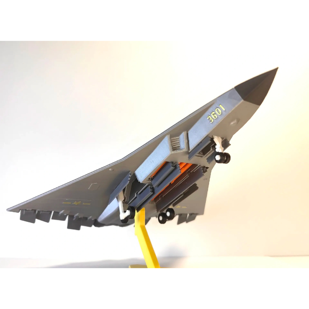 China Sixth Generation Fighter J-36 Assembly Model ของเล่นเด็กของขวัญวันเกิด