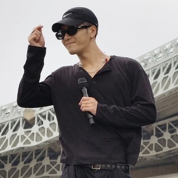 TEAM WANG CHOICES HENLEY T-SHIRT