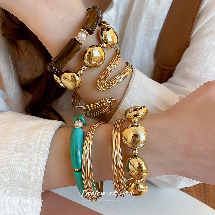 เดรช 3ชิ้นลูกปัดและสร้อยข้อมือลวดผู้หญิงสีทองโทนมินิมอลตัวหนาออกแบบแฟชั่นทุกวันอินเทรนด์เครื่องประดับอุปกรณ์เสริม