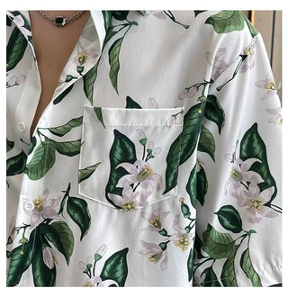 เสื้อเชิ้ตแขนสั้นทรงหลวม พิมพ์ลายฮาวายสวยงาม ใส่ง่ายระบายอากาศดี