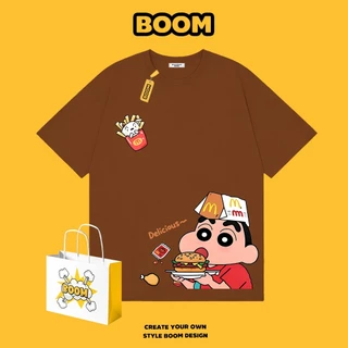 BOOM เสื้อยืดชายหญิงแขนสั้น สีขาว เสื้อยืดแขนสั้น ลายการ์ตูนเครยอนชินจัง ผ้าฝ้าย 100% ระบายอากาศดี เหมาะสำหรับเยาวชน