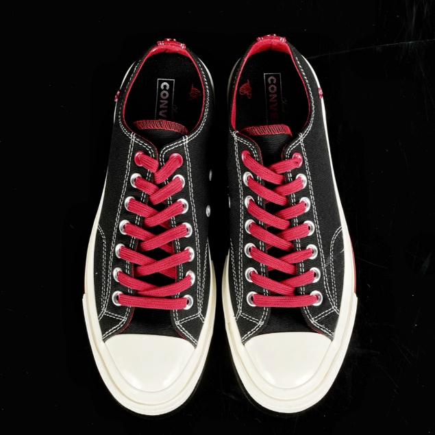 VERS Fashion Red Romantic Valentines Day Love Classic 70s Shoes