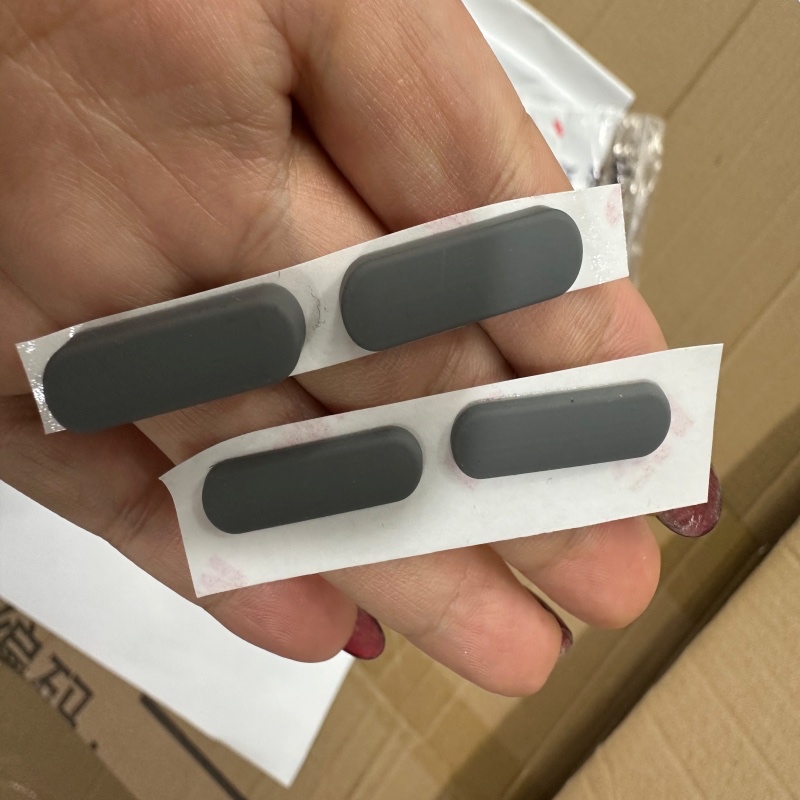 ยางด้านล่างกรณีฟุตสําหรับ Lenovo Ideapad 3 15IML05 - 81WB