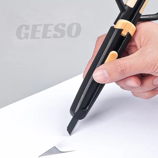 GEESO 2 in 1 กรรไกรการเคลือบฟลูออรีน คมกริบ เป็นกรรไกรและตรงปลอกเป็นคัทเตอร์ในตัว ตัดเทปกาวได้ ไม่เหนี้ยวติดกรรไกร Multi-Purpose Scissors Utility Knife for Home Office Art 二合一剪刀