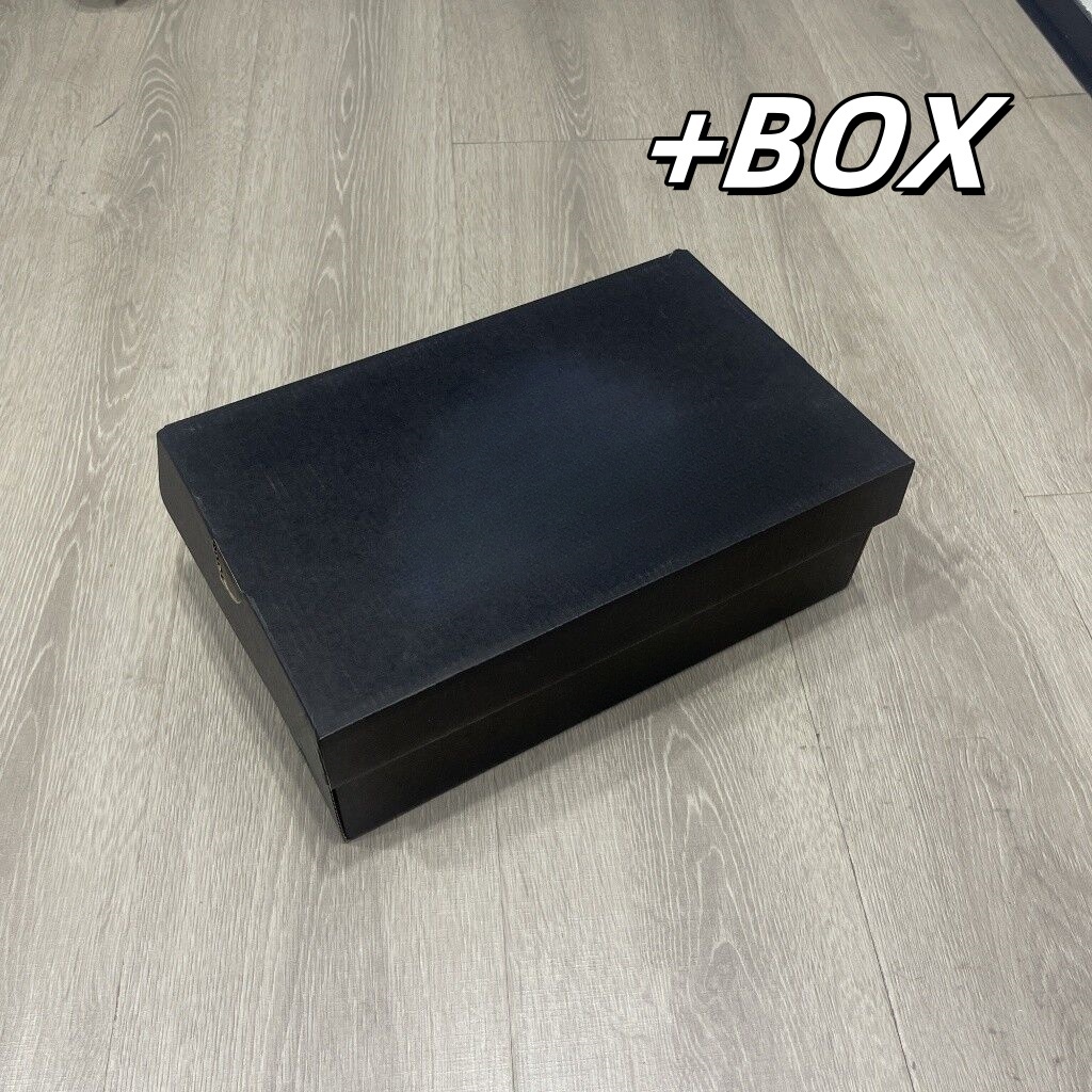 กล่องรองเท้าฟุตบอล ส่งฟรี